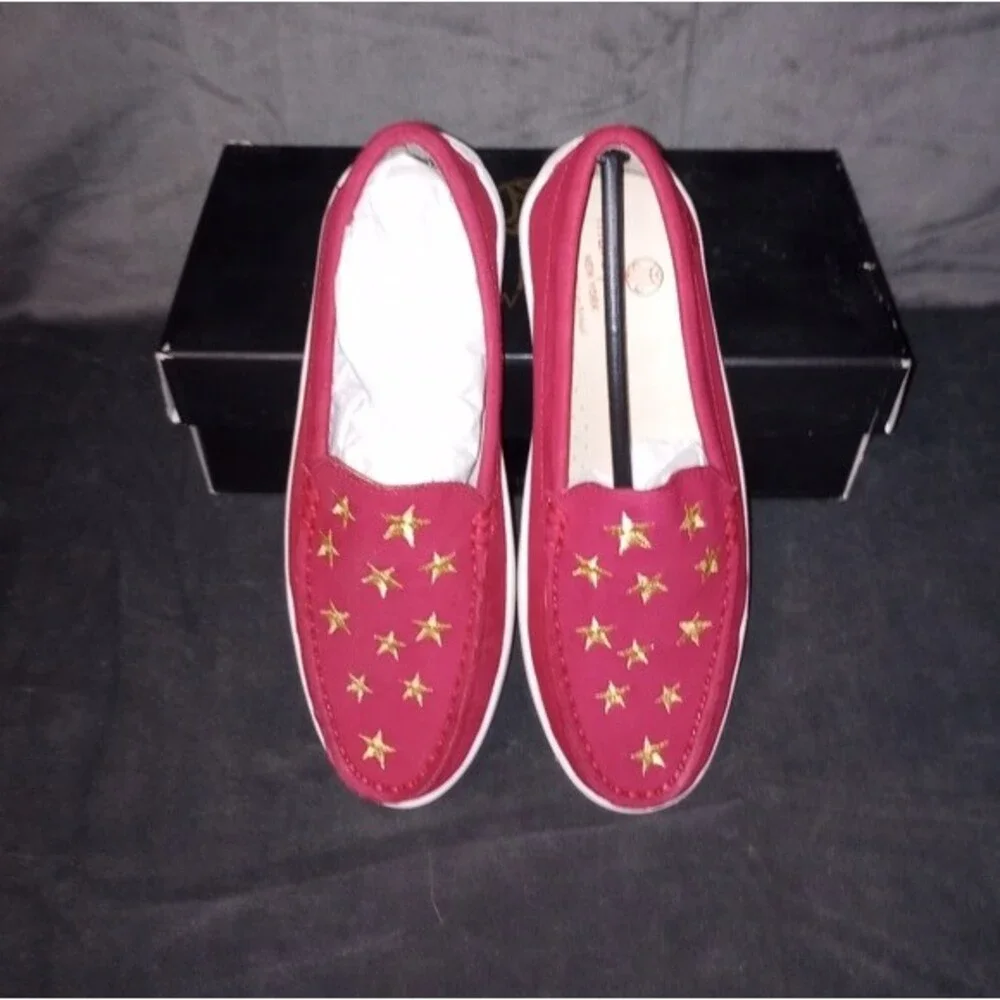 MARC JOSEPH Red Leather Driver with Gold Star Detail Loafer Size 2 NIB